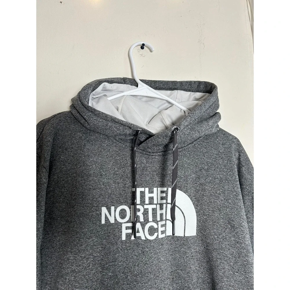 The North Face‎ Men's Grey Hoodie XXL Pullover Logo Front Pocket Casual Basic